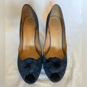 STUNNING European Size 40 (US 9) Navy Blue Suede Platform Heels
